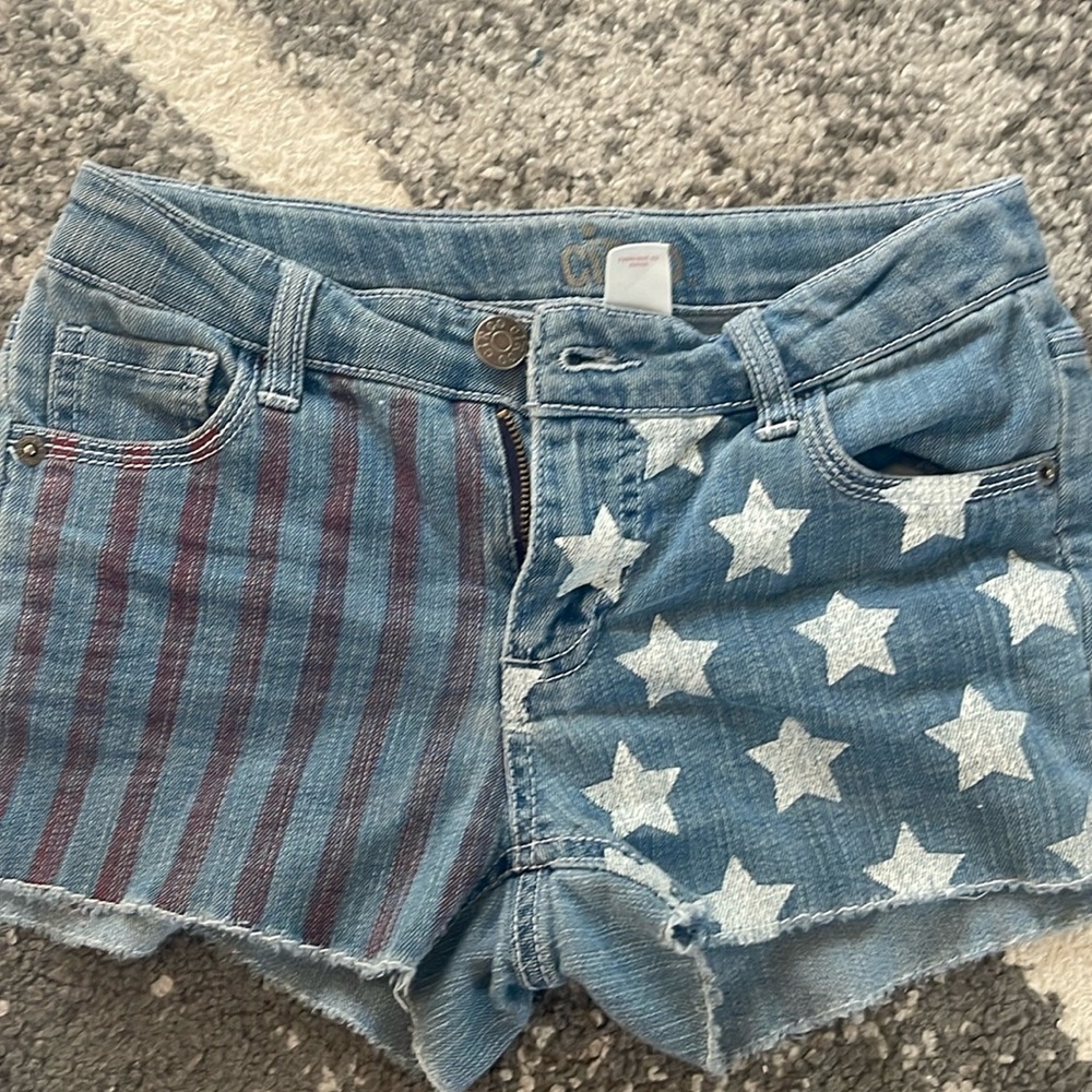 Circo Shorts